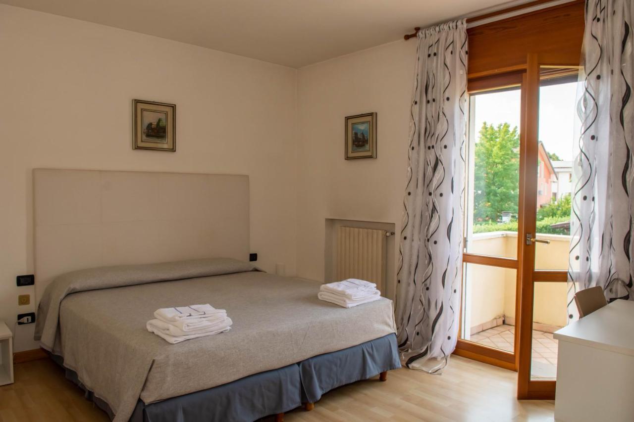 Bed And Breakfast La Sosta Ponte San Nicolo Экстерьер фото