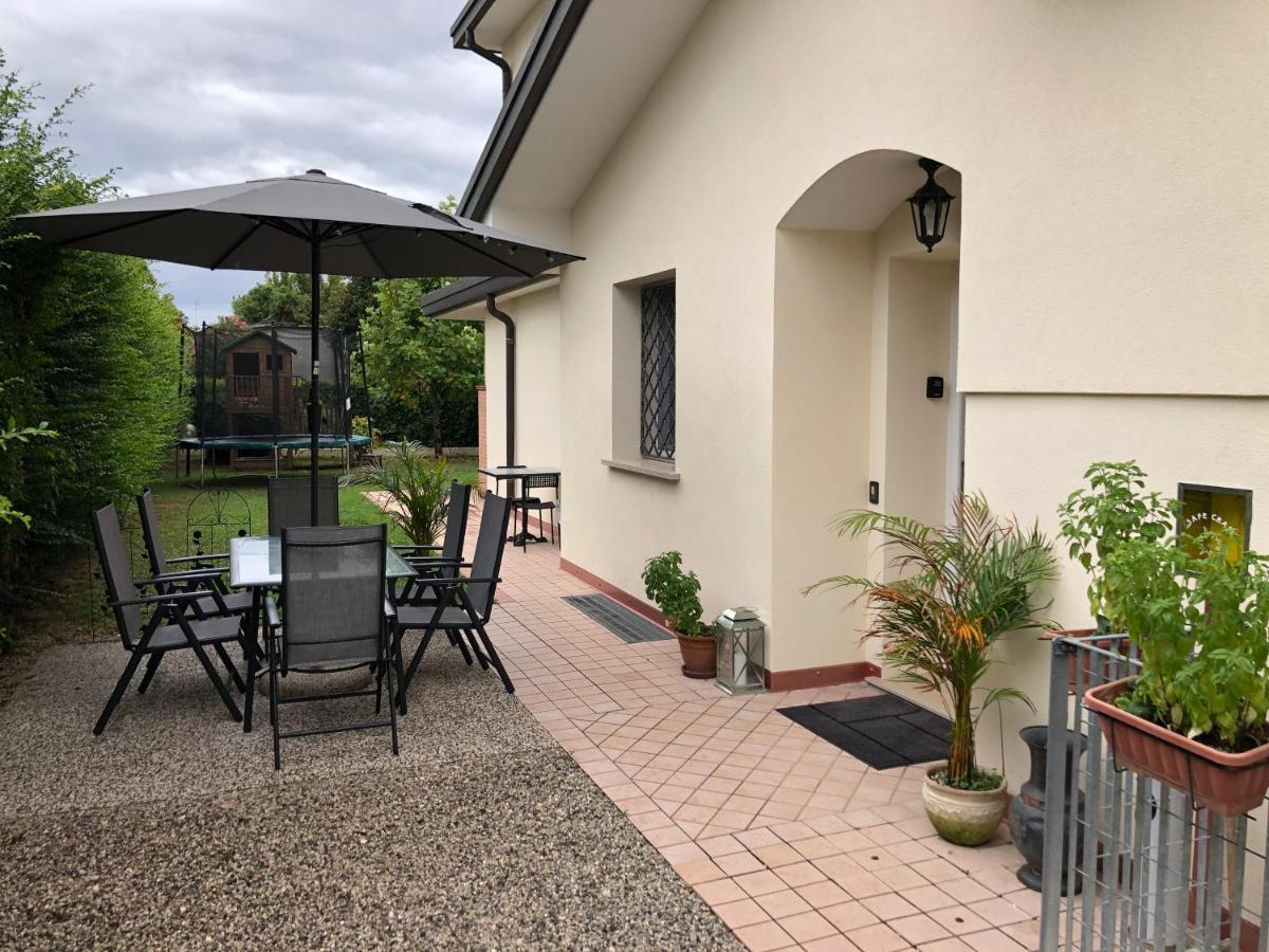 Bed And Breakfast La Sosta Ponte San Nicolo Экстерьер фото